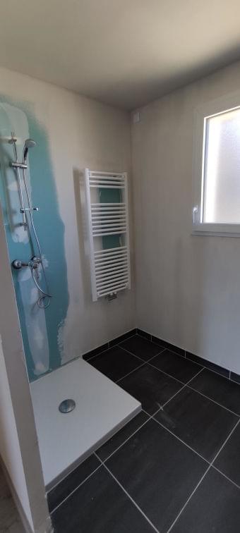 pomieszczenie po szpachlowaniu