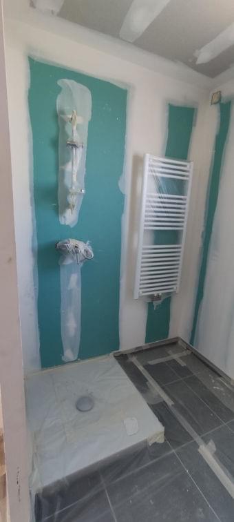 pomieszczenie przed szpachlowaniem